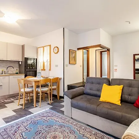 Mv - Trilocale, Box Coperto A 15 Minuti Dal Centro Trieste